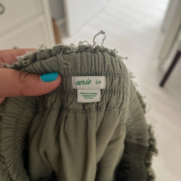Aerie Army Green Weekend Ruffle Tiered Mini Skirt Small - Picture 3 of 3